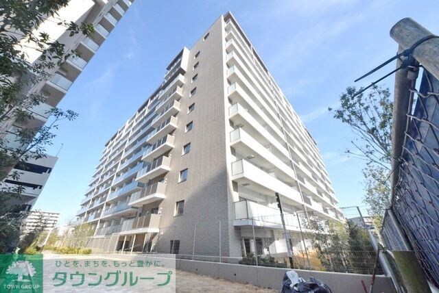 ロイヤルパークス船橋の物件外観写真