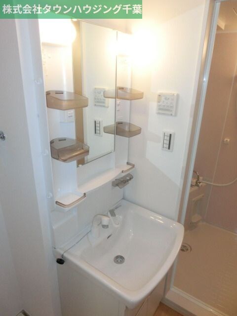 ツリーフィールド幕張の物件内観写真