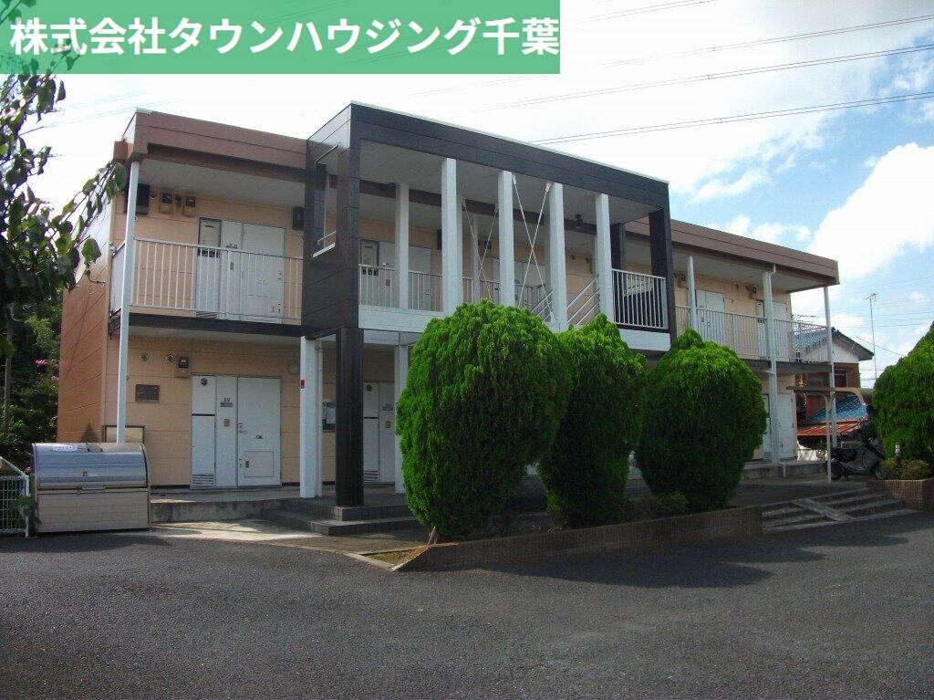 レオパレスOYUMI IIの物件外観写真