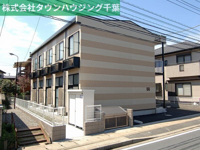 レオパレスペリフェレイアの物件外観写真