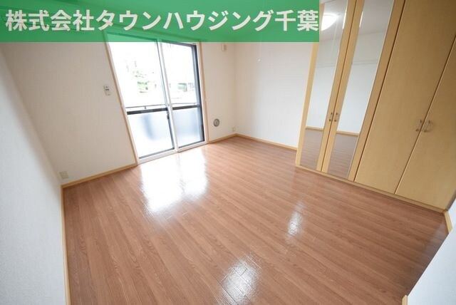 ティアラの物件内観写真