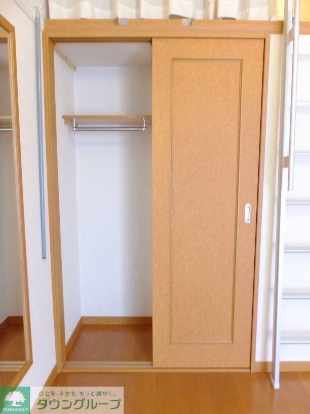 レオパレスシャンブル穴川の物件内観写真