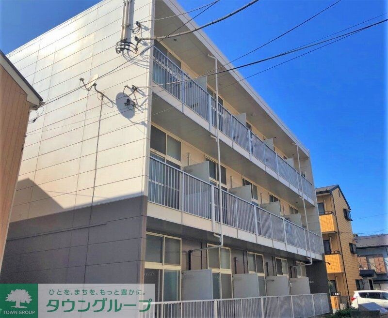 レオパレスFIOREの物件外観写真