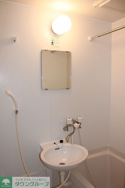 レオパレスフリーダムベッセルIVの物件内観写真