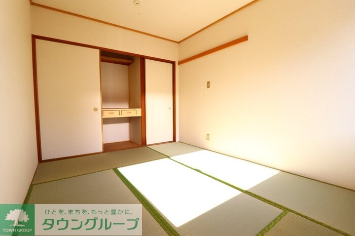 カサベルデ Cの物件内観写真