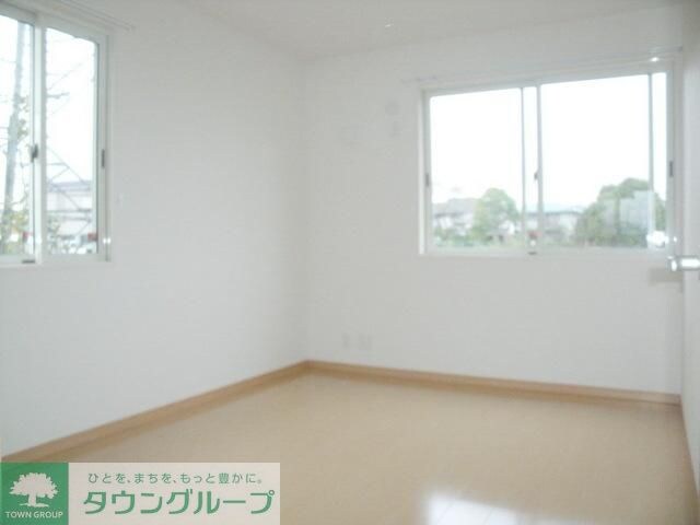 クリスタルエトワール の物件内観写真