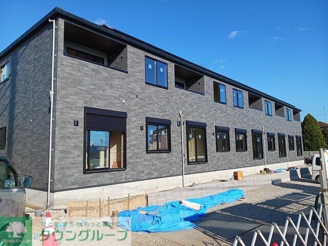 プラドールIIIの物件外観写真