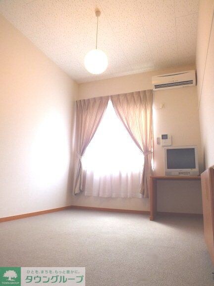 レオパレスオークス Aの物件内観写真