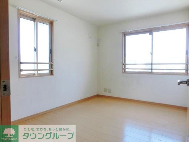 ロジュマン マエバラDEFの物件内観写真