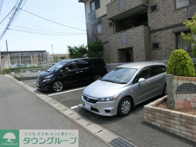 ロジュマン マエバラDEFの物件内観写真