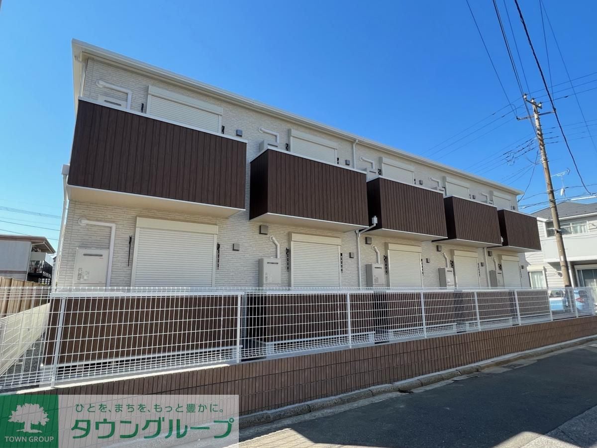 メゾフラットあか葉の物件外観写真