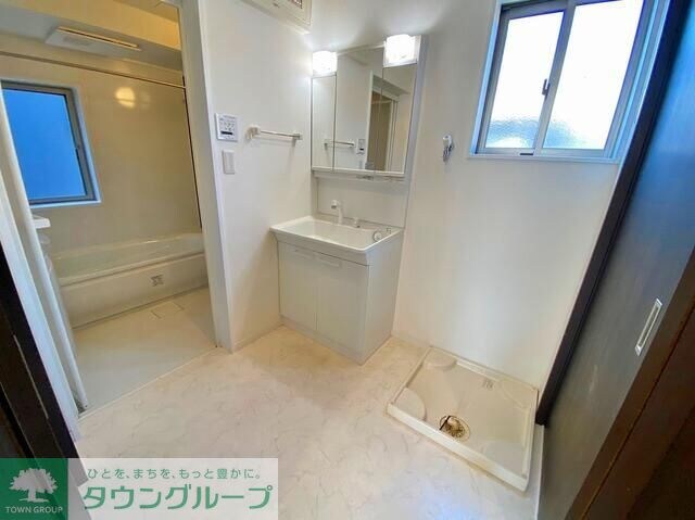 松波貸家の物件内観写真