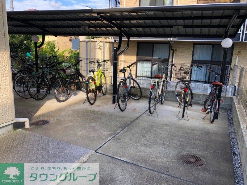 レオネクストアーバンブルーの物件内観写真