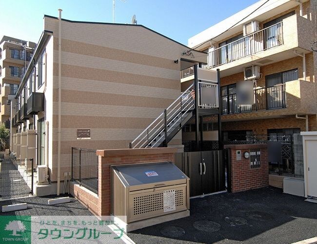 レオパレスJu7 Pineの物件外観写真