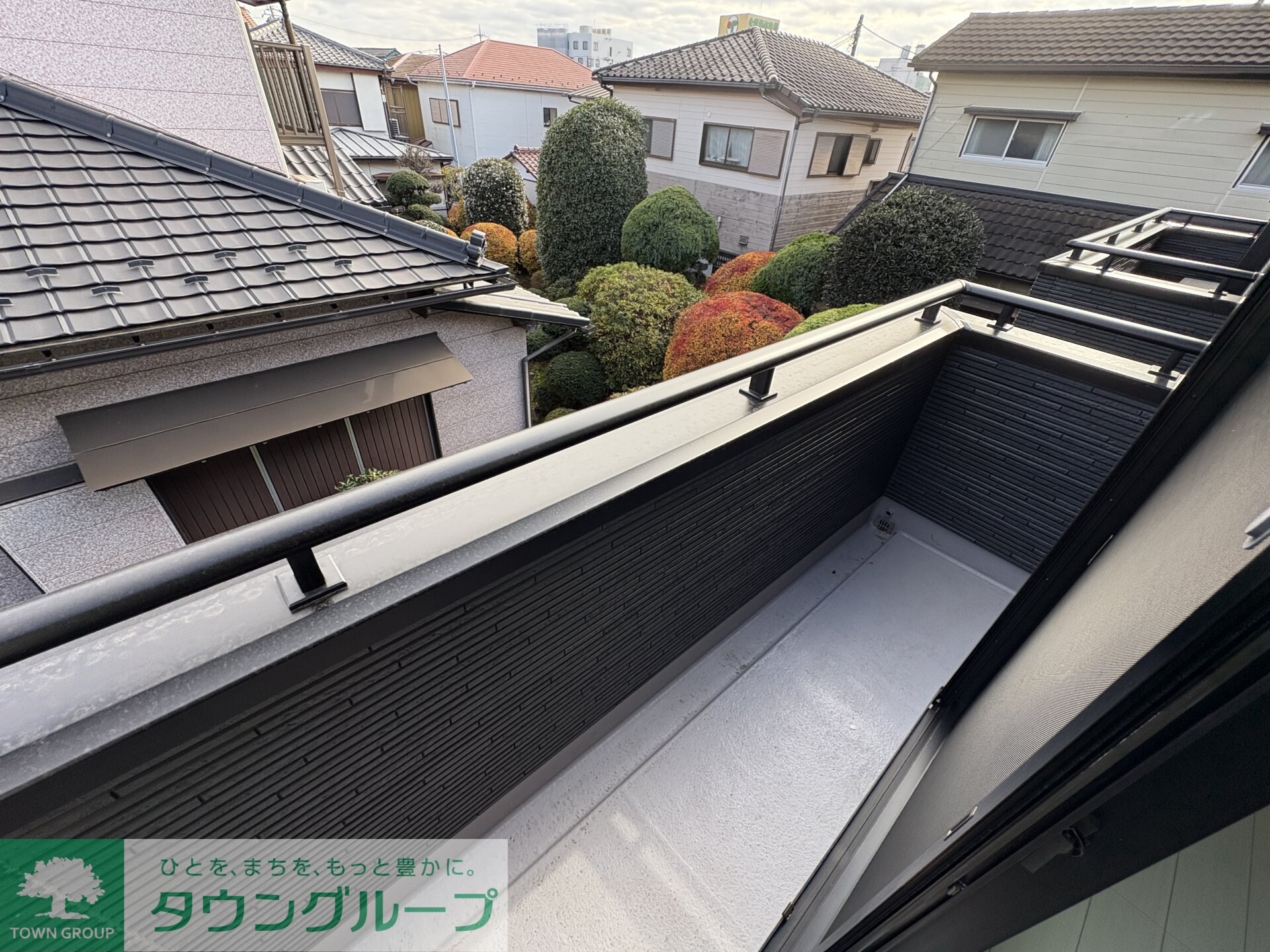 ナリトモ仁戸名Dの物件内観写真