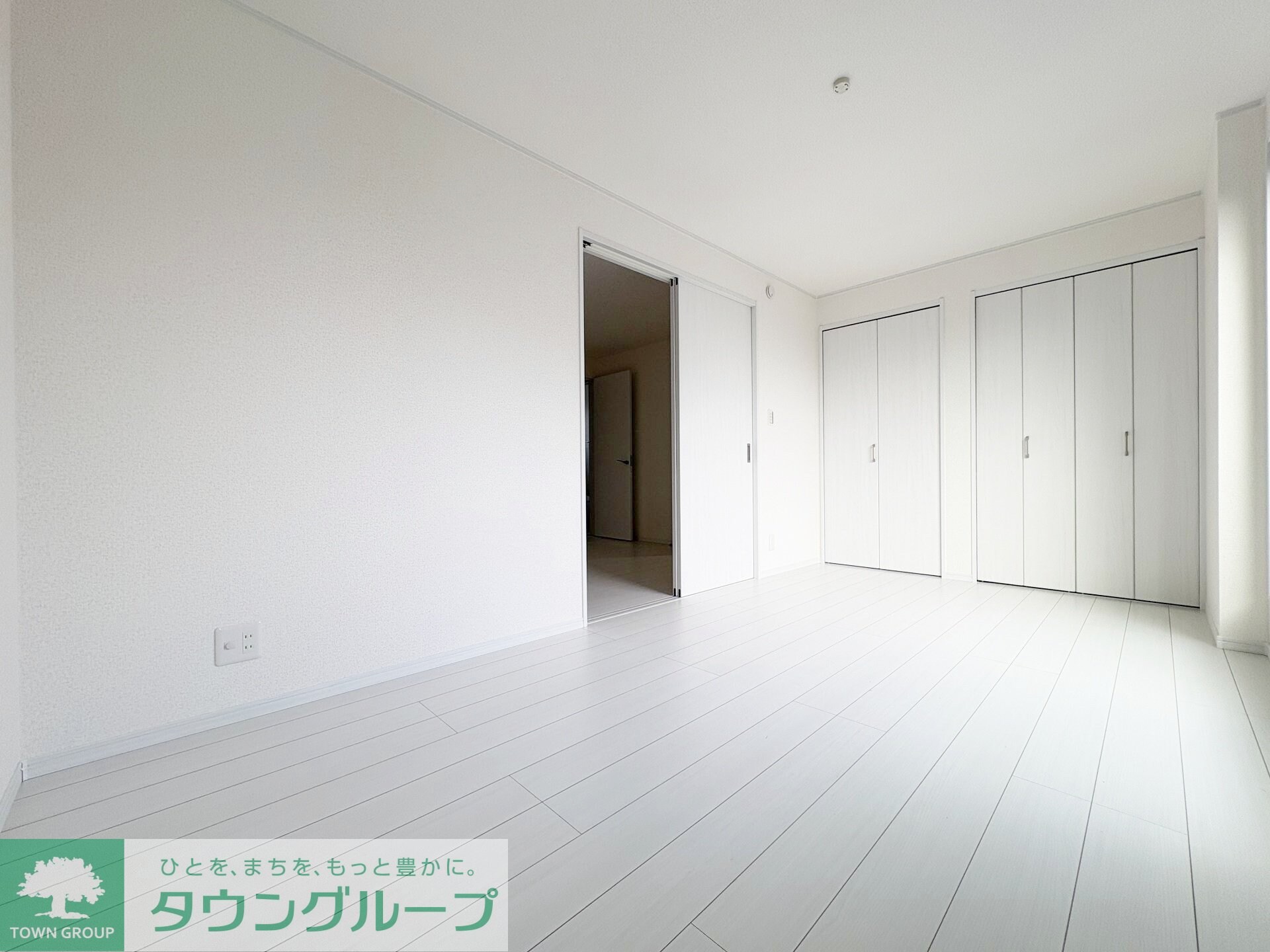 ナリトモ仁戸名Dの物件内観写真