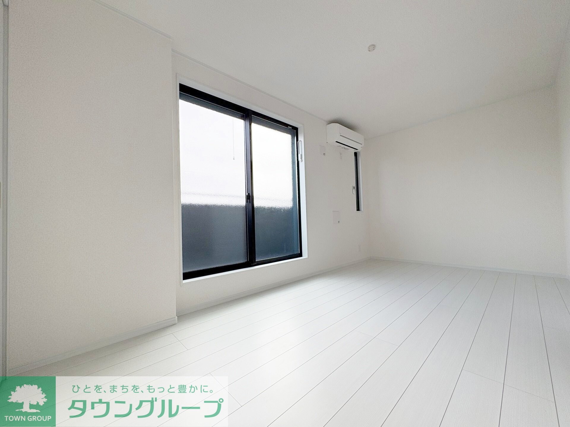 ナリトモ仁戸名Dの物件内観写真