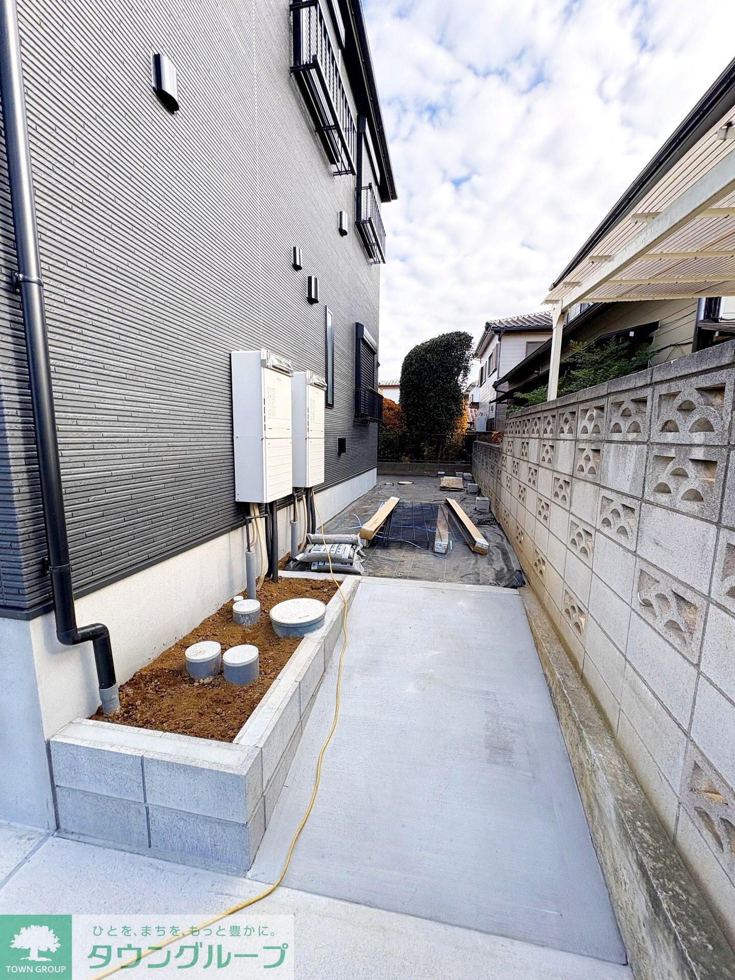 ナリトモ仁戸名Dの物件内観写真