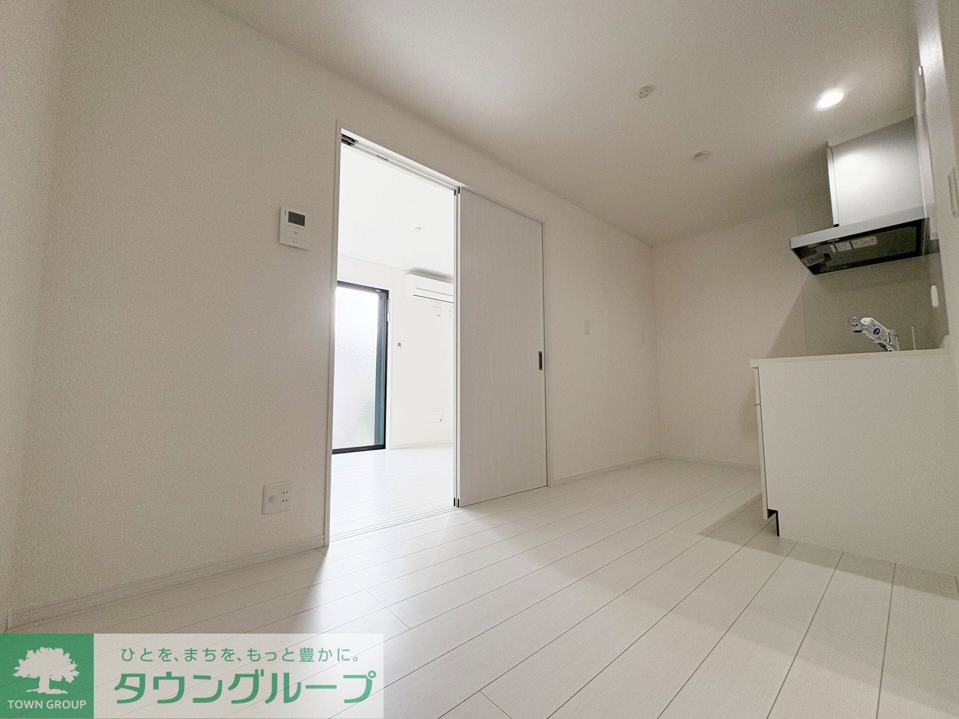 ナリトモ仁戸名Dの物件内観写真