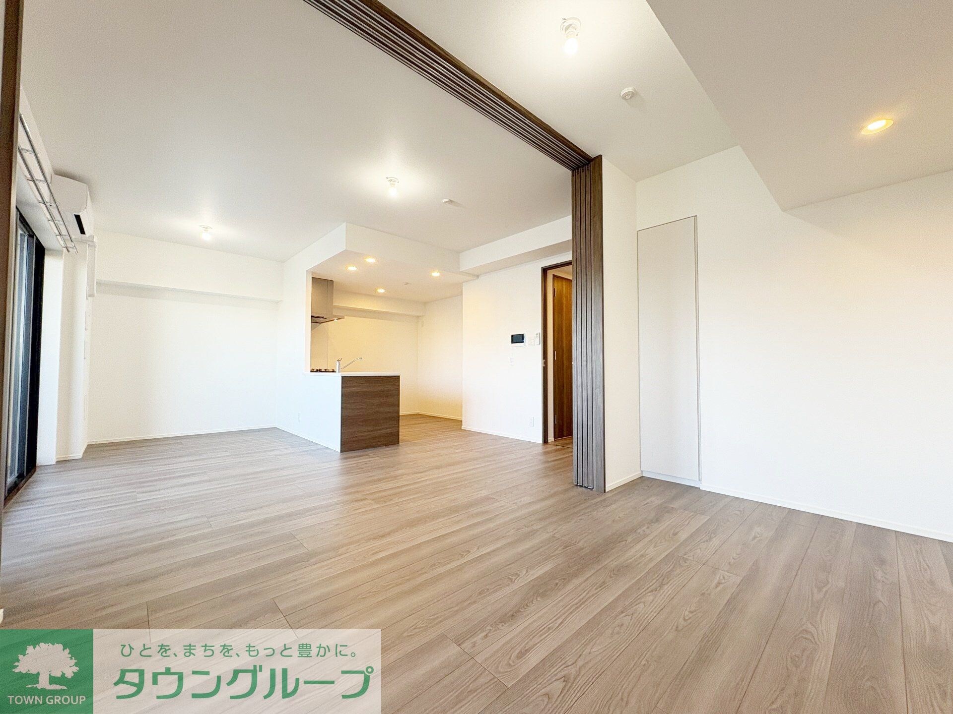 センチュリー千葉みなとの物件内観写真