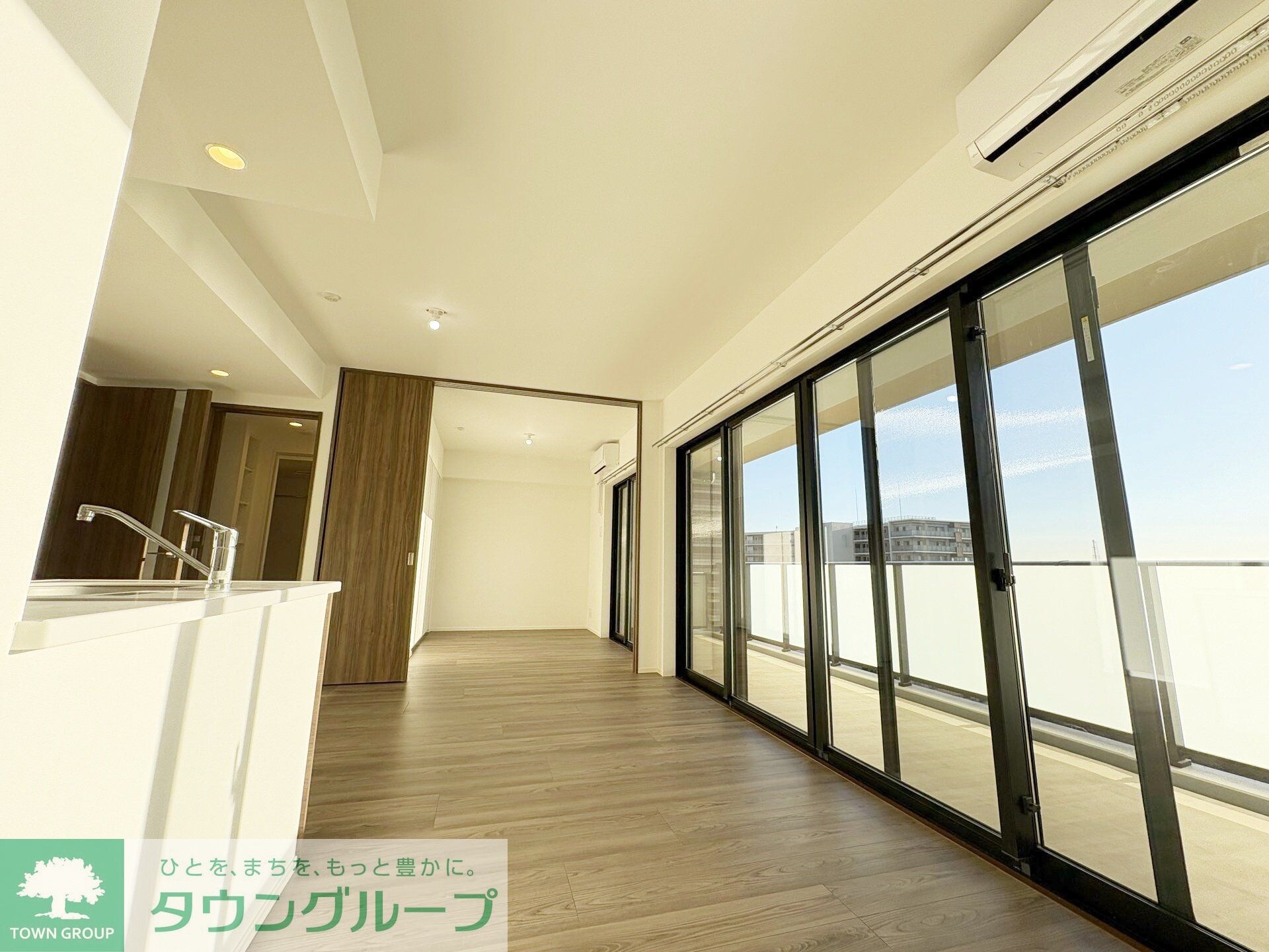 センチュリー千葉みなとの物件内観写真