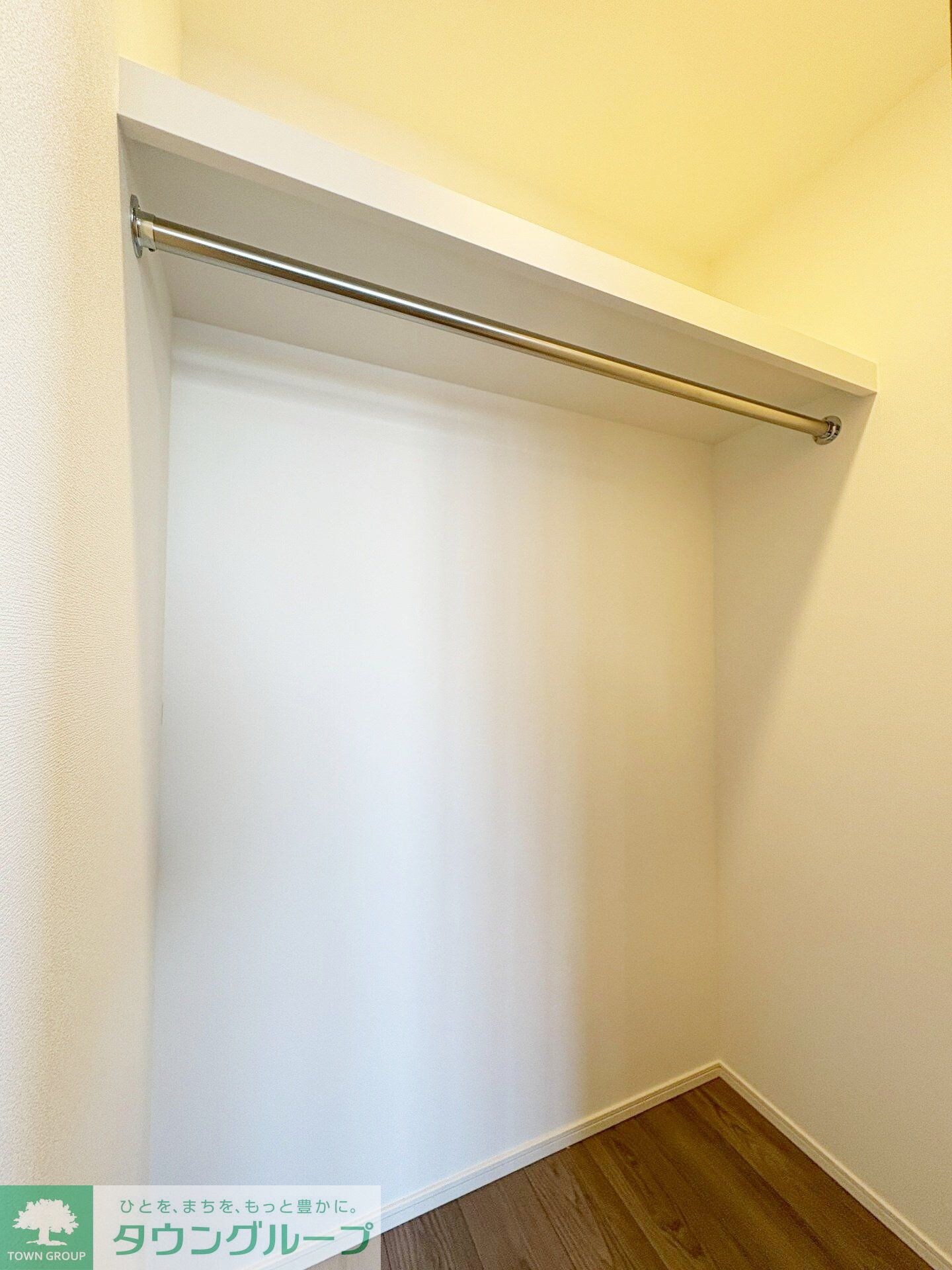 センチュリー千葉みなとの物件内観写真