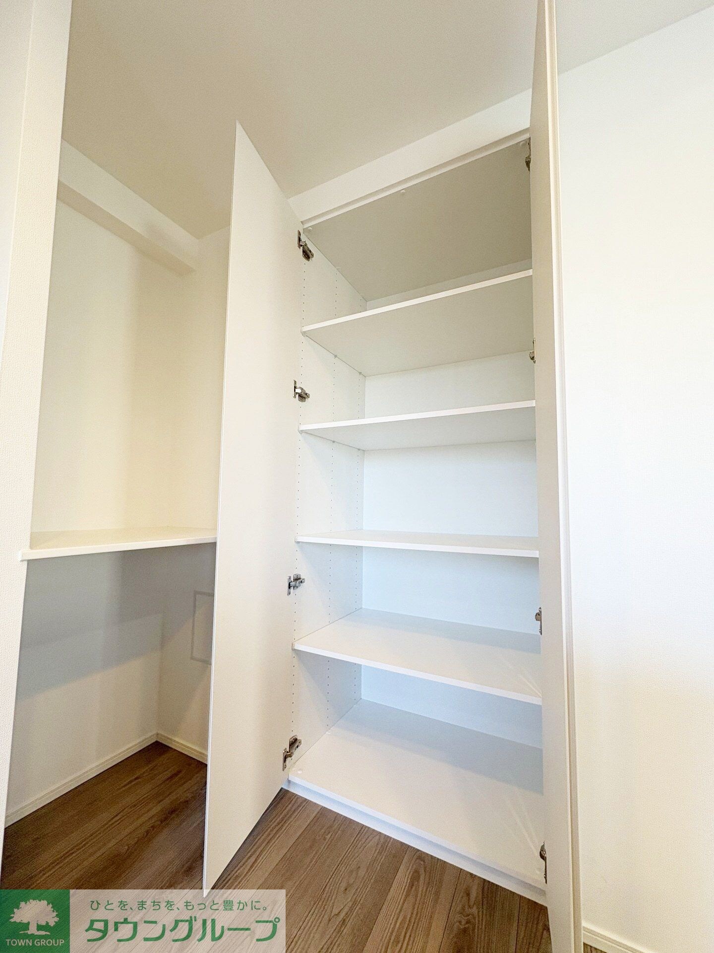 センチュリー千葉みなとの物件内観写真