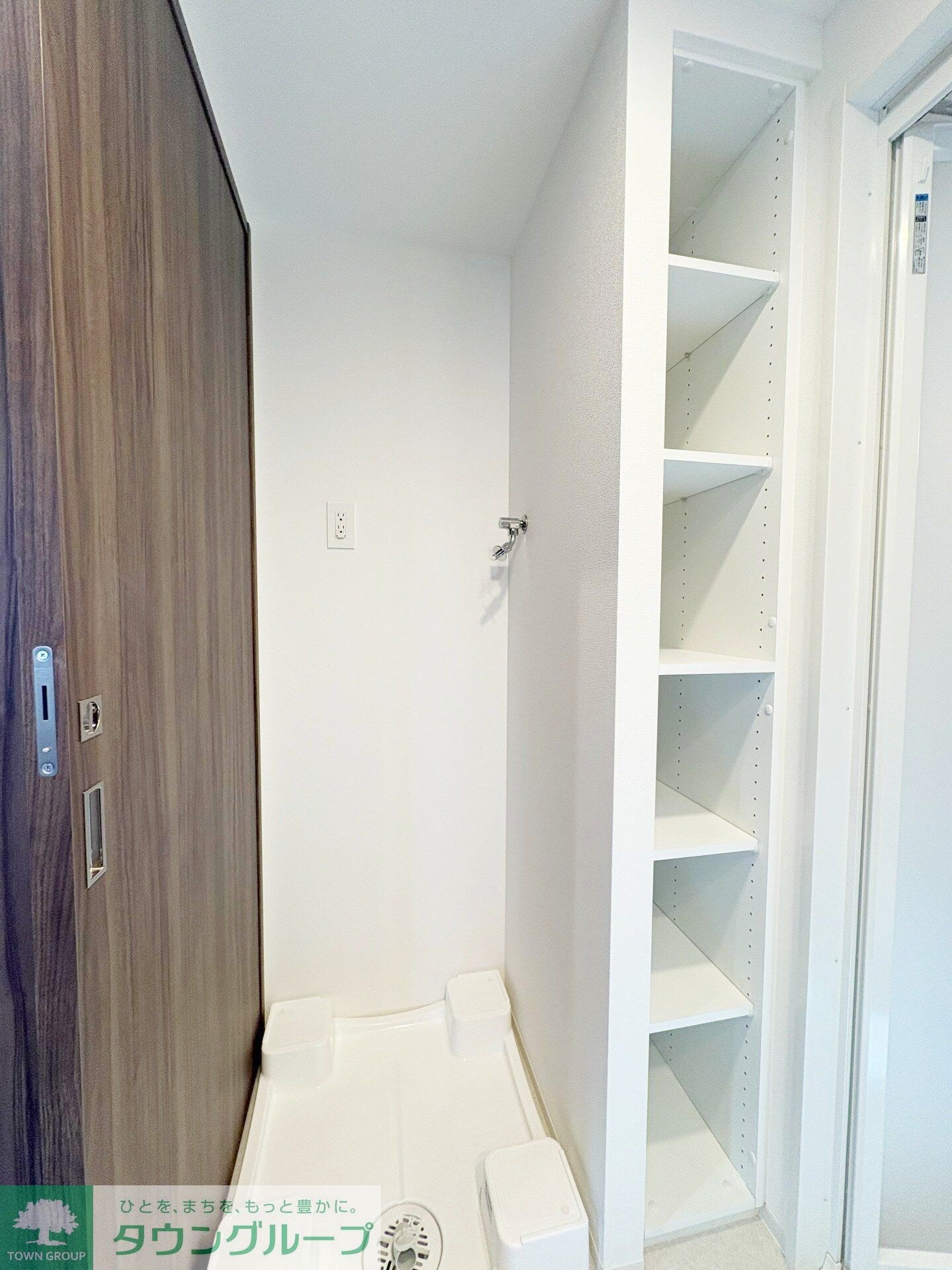 センチュリー千葉みなとの物件内観写真