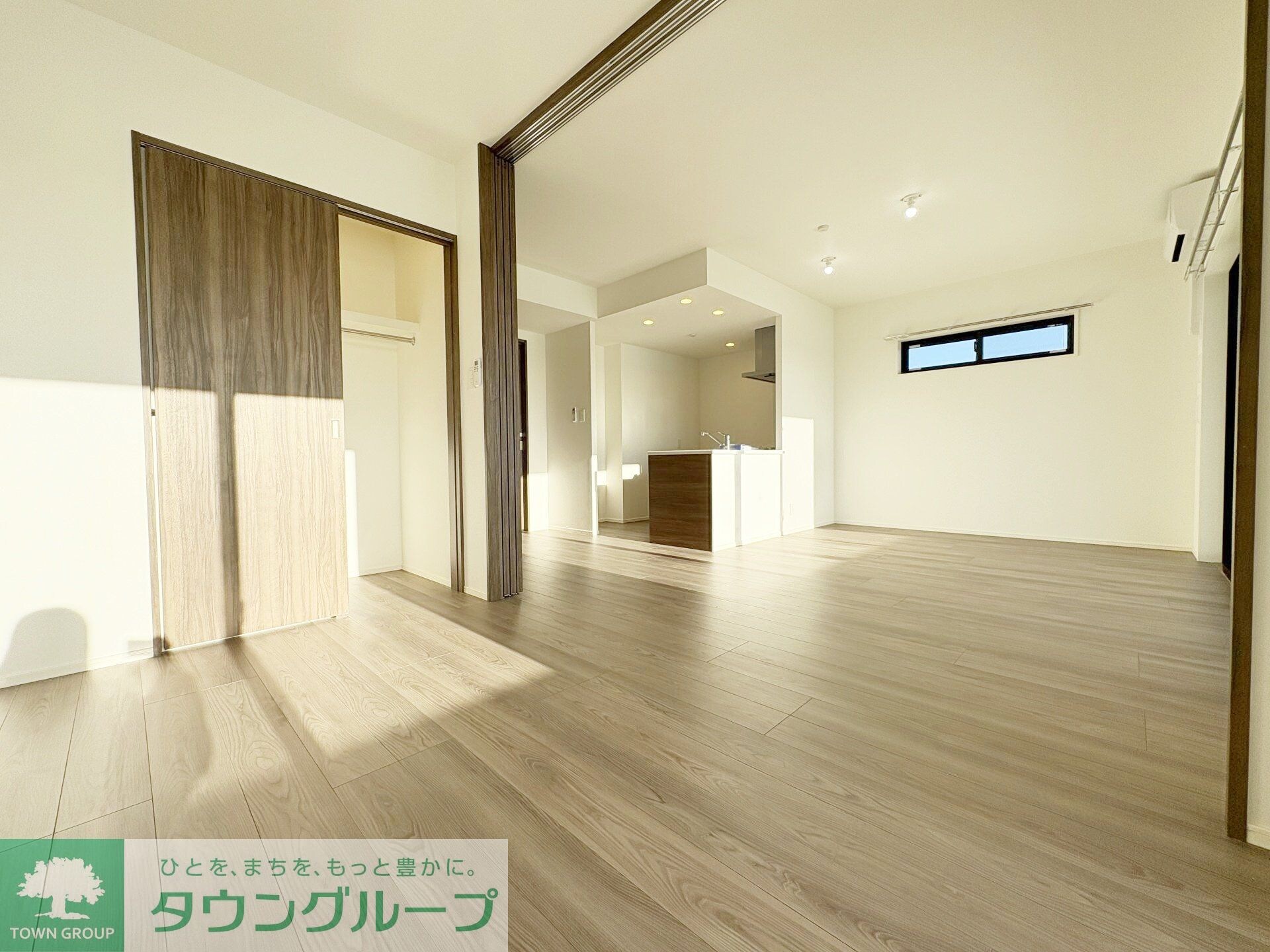 センチュリー千葉みなとの物件内観写真