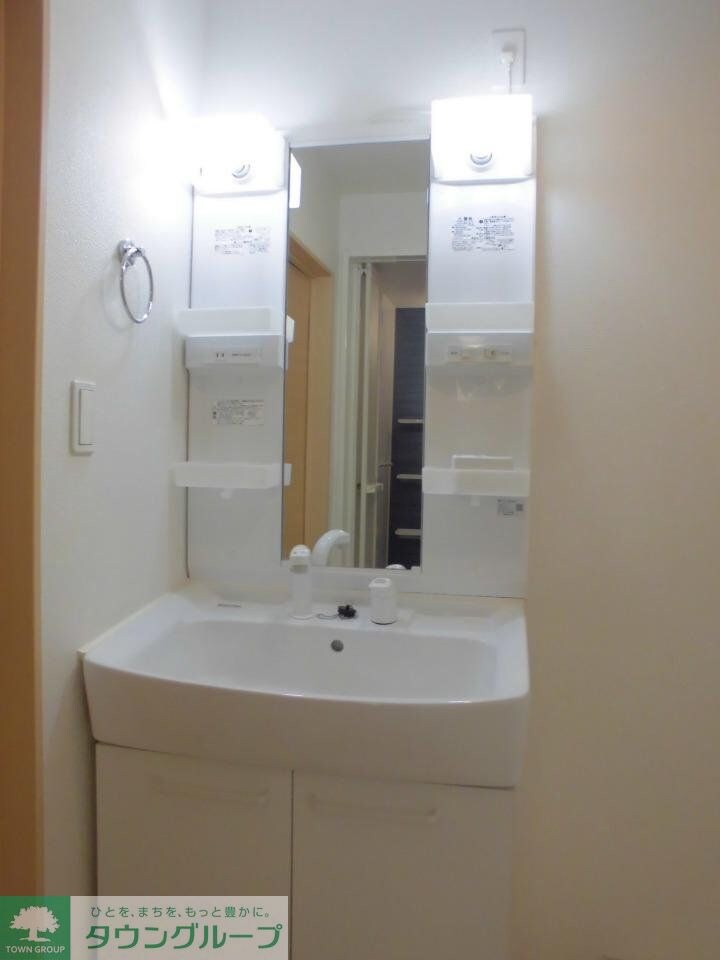 レグメスIIIの物件内観写真