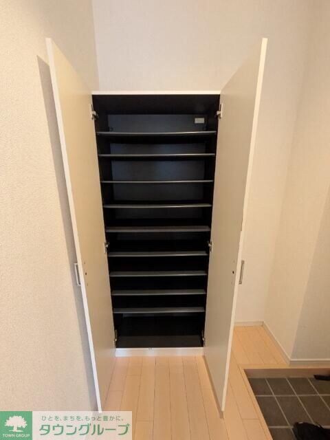 マリーナヒルズの物件内観写真