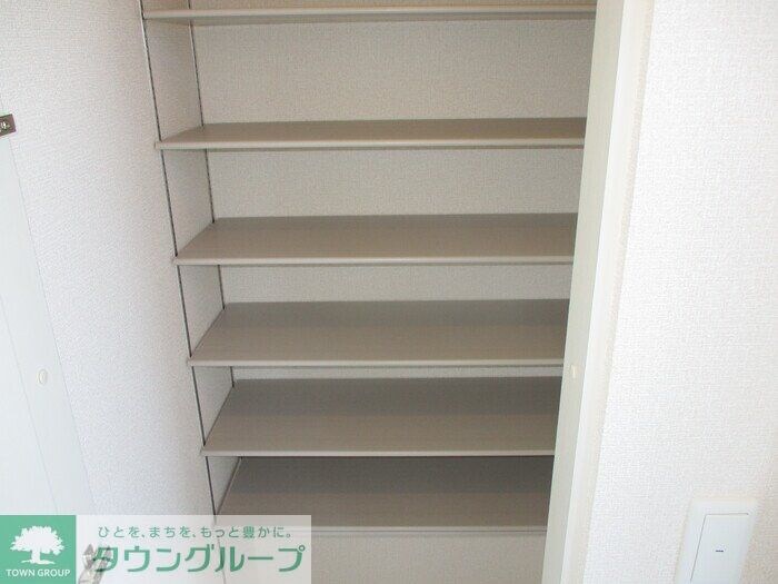 フェニックスの物件内観写真