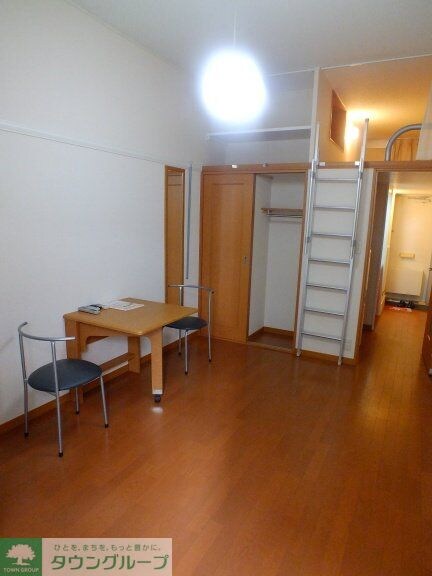 レオパレスオークス Aの物件内観写真