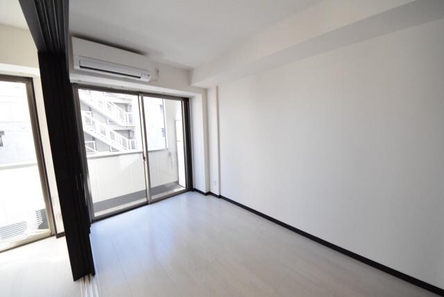 Emigrant(エミグラント)の物件内観写真