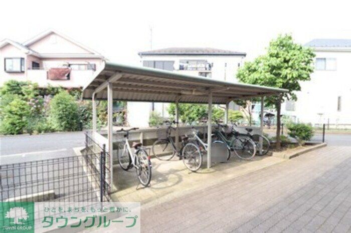 ジュネススズキの物件内観写真