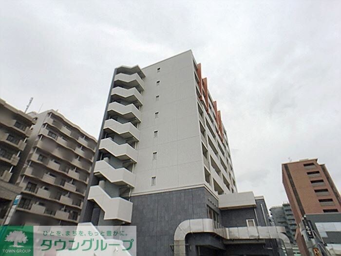 GRAND RISE 住居の物件外観写真