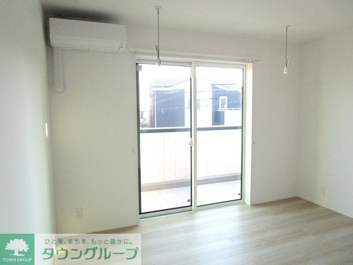 大野町2丁目戸建貸家の物件内観写真