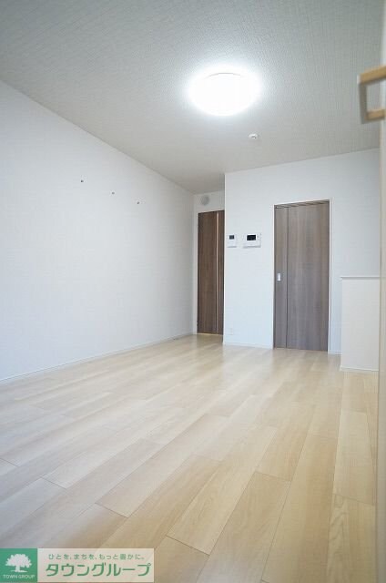 カンファーツリーハウスの物件内観写真