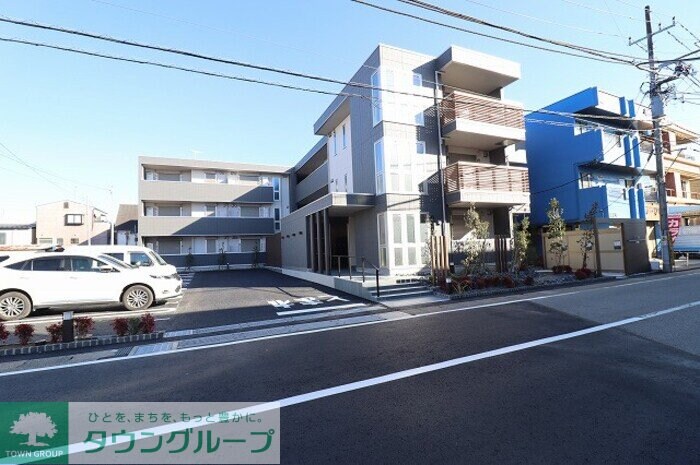 アベニールの物件外観写真