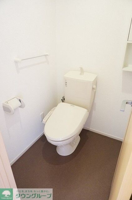 アン・ミケーリアの物件内観写真