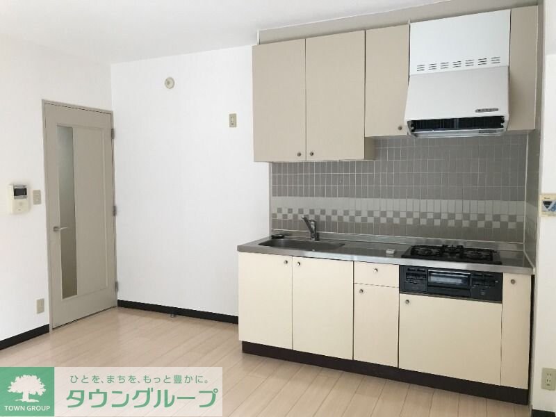 ヒルサイドコート松戸の物件内観写真