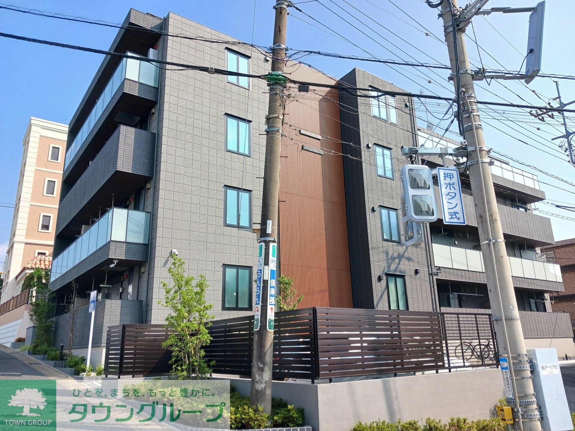 エストフォート上本郷の物件外観写真