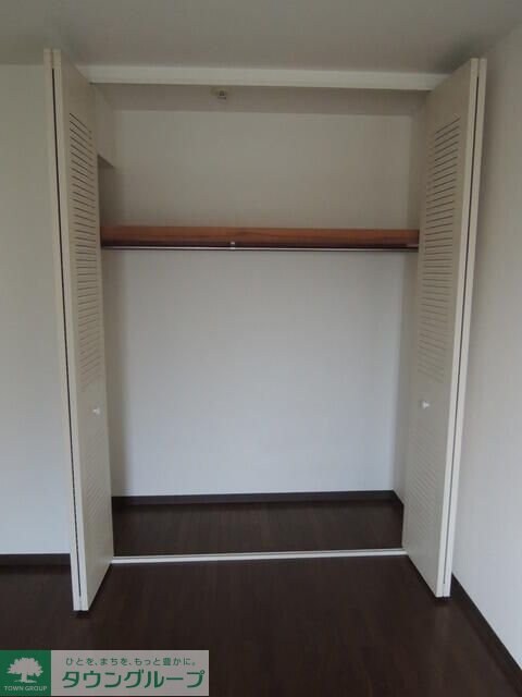 イーストパーク胡録台の物件内観写真