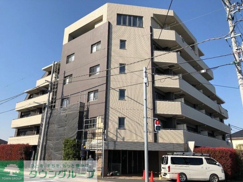 ホビアル・フェンテの物件外観写真