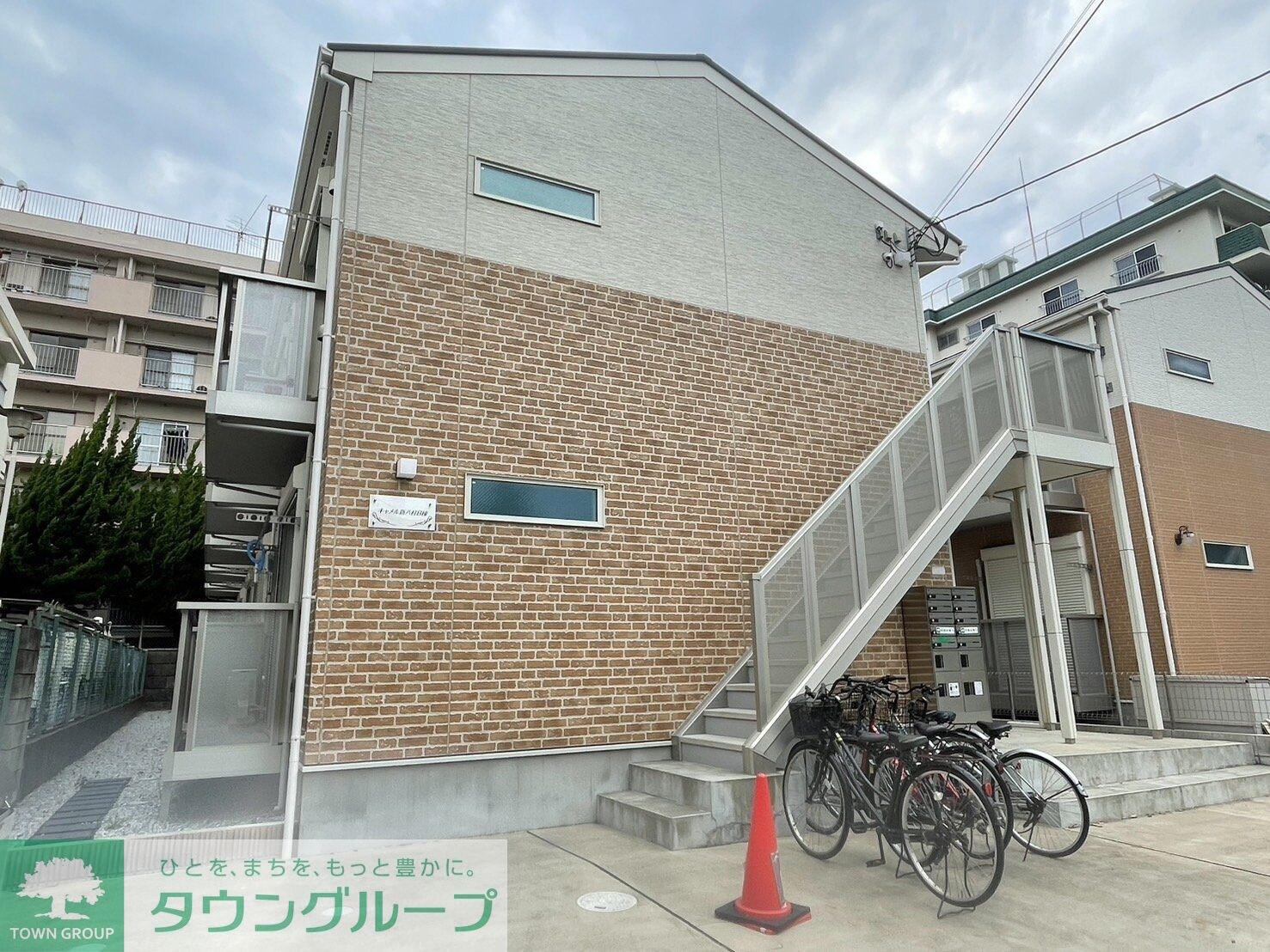 キャメル新八柱B棟の物件外観写真