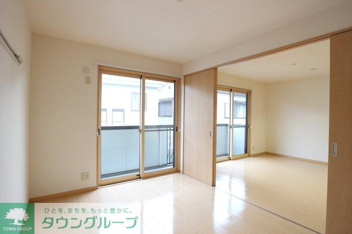 ヴィルヌープ IIIの物件内観写真