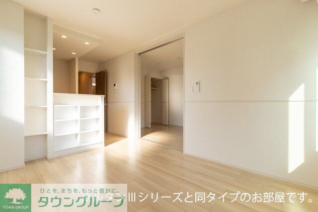 イーストフィールドIの物件内観写真