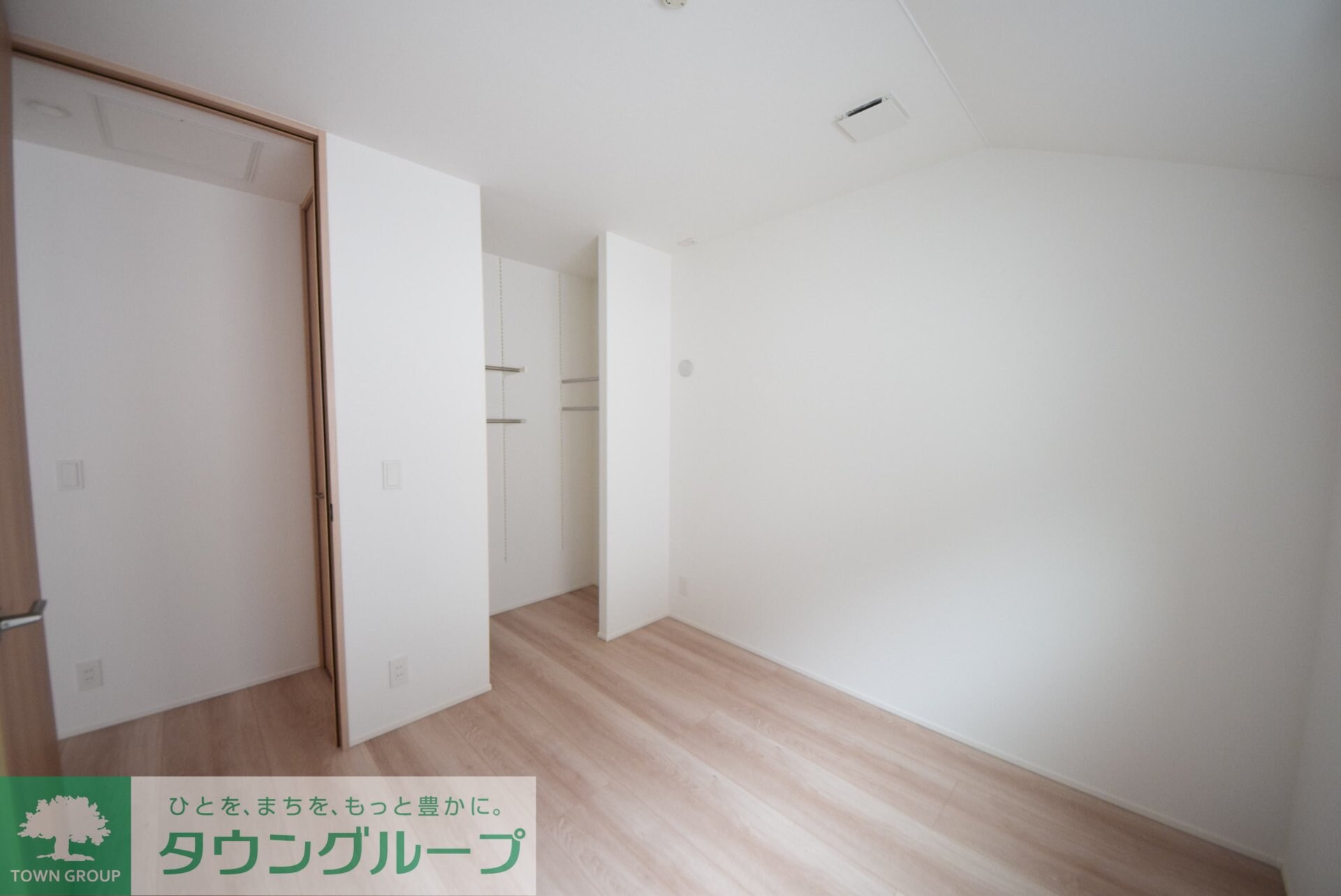 大野町2丁目戸建貸家の物件内観写真