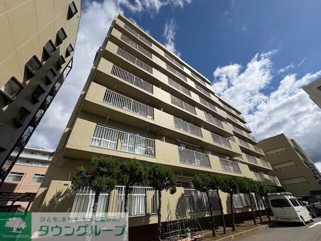 山口マンションの物件外観写真