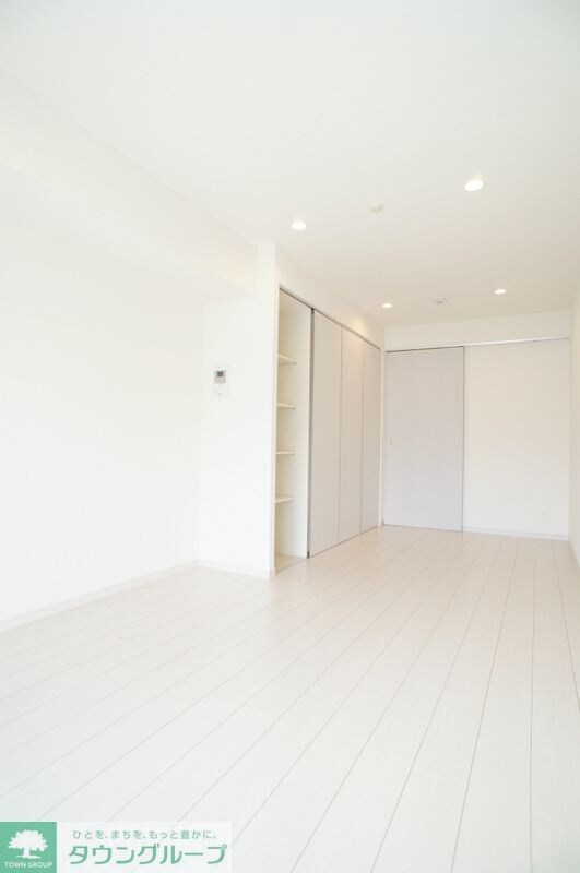 リブリ・Av*neの物件内観写真